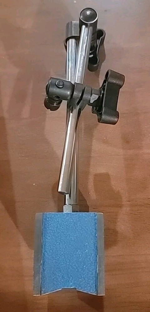 Magnetic Base Type MB-B Pittsburgh Forge Model No. 692. With Original Box.