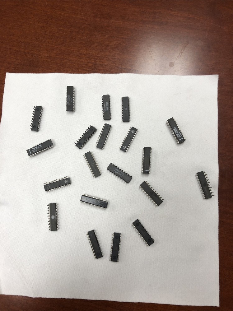 MAXIM MAX150ACPP, ID-D-7-5-2-7, Chips , Components