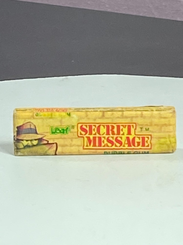 Leaf SECRET MESSAGE Bubble Gum Pack candy container CIA Vintage 1981