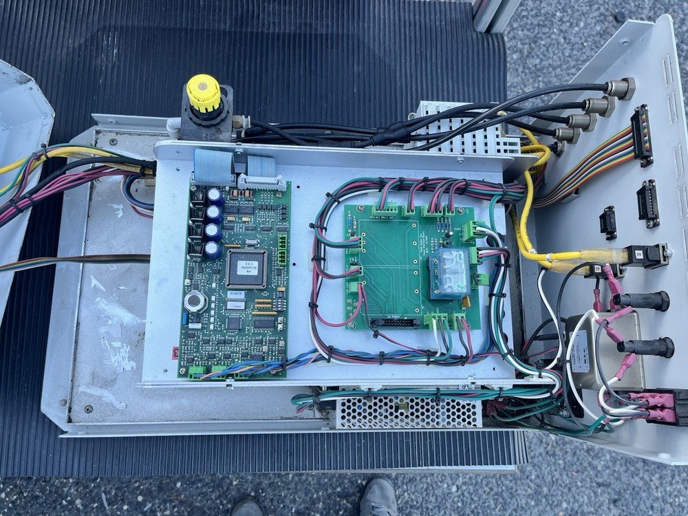 Tech-Sonic Ultrasonic Welding Controller w/ Beckhoff CP6209 Untested Parts