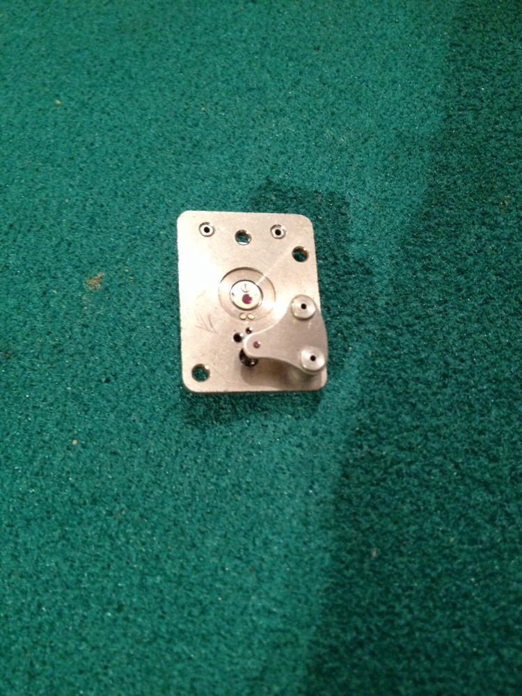 Smiths Clock Platform Escapement . (8 LEAF Broken staff/AXLE) EA31