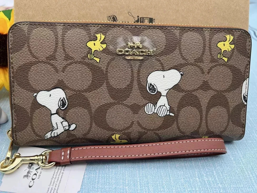 COACH x PEANUTS Long Zip around Wallet Snoopy Woodstock Khaki Signature New
