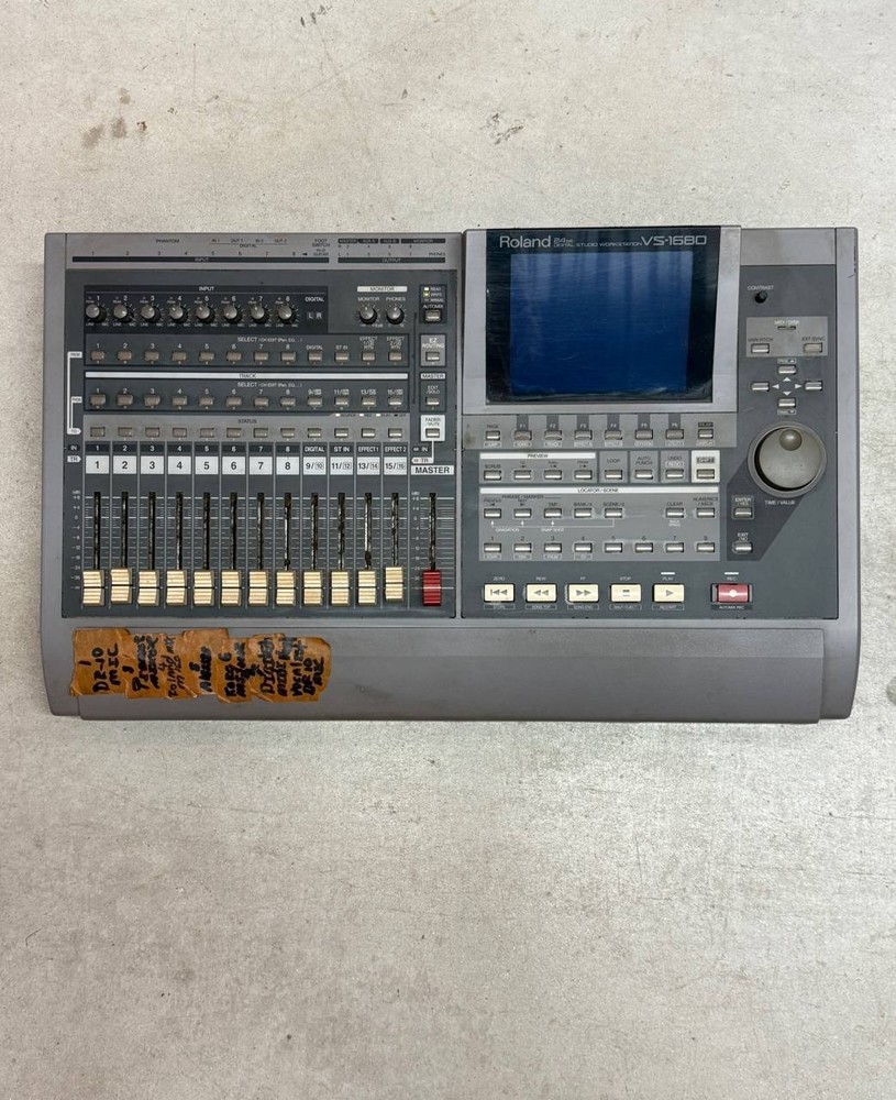 Roland VS-1680 Digital Studio Workstation Recorder Fully Tested + Case