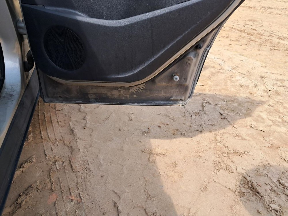 ESCAPE 2018 Glove Box 4753871