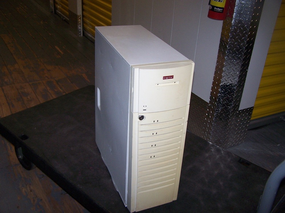 digital equipment corporation Computer Model B4XWW1