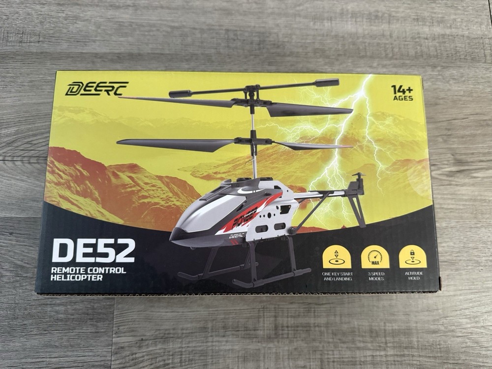 DEERC DE52 Electric Remote Control Helicopter Scale Model, Multi-Color