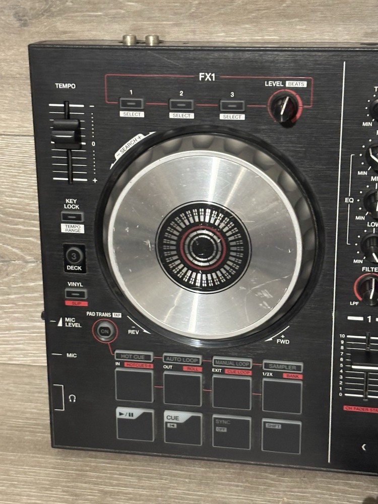 Pioneer DDJ-SB2 USB 2-Channel Serato Performance DJ Mixing Controller System