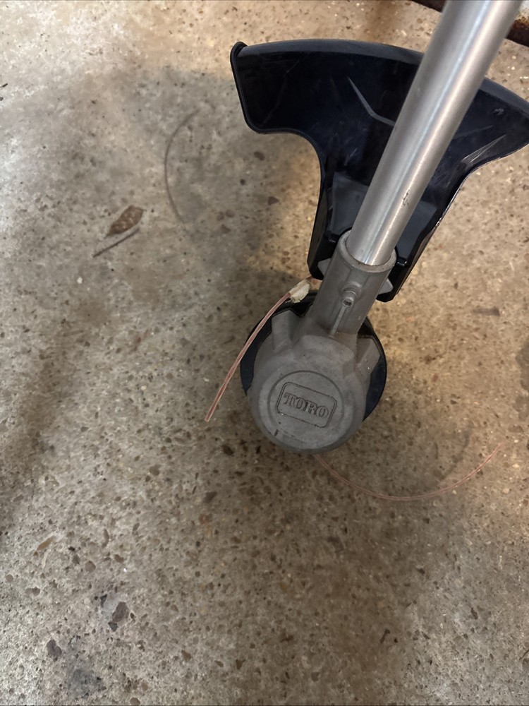 Toro 60v Cordless String Trimmer - 51830 (Tool Only).READ DISC. 0064