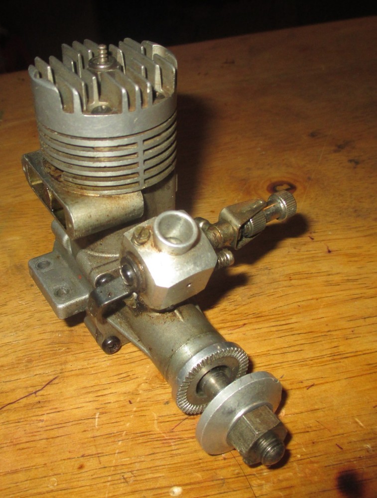 Enya 35-V RC Airplane engine Model 5225