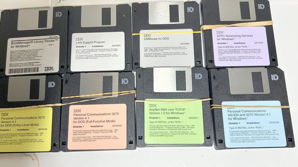 IBM Personal Communications AS/400 & 3270 Windows 4.1 Includes Software