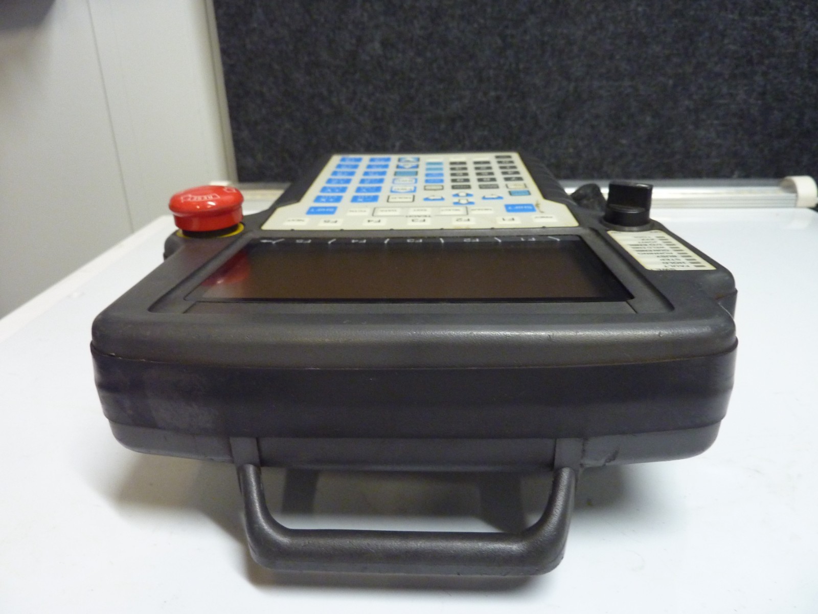 Fanuc A05B-2301-C190 Robot Teach Pendant Operator Interface Hand Control (31851)