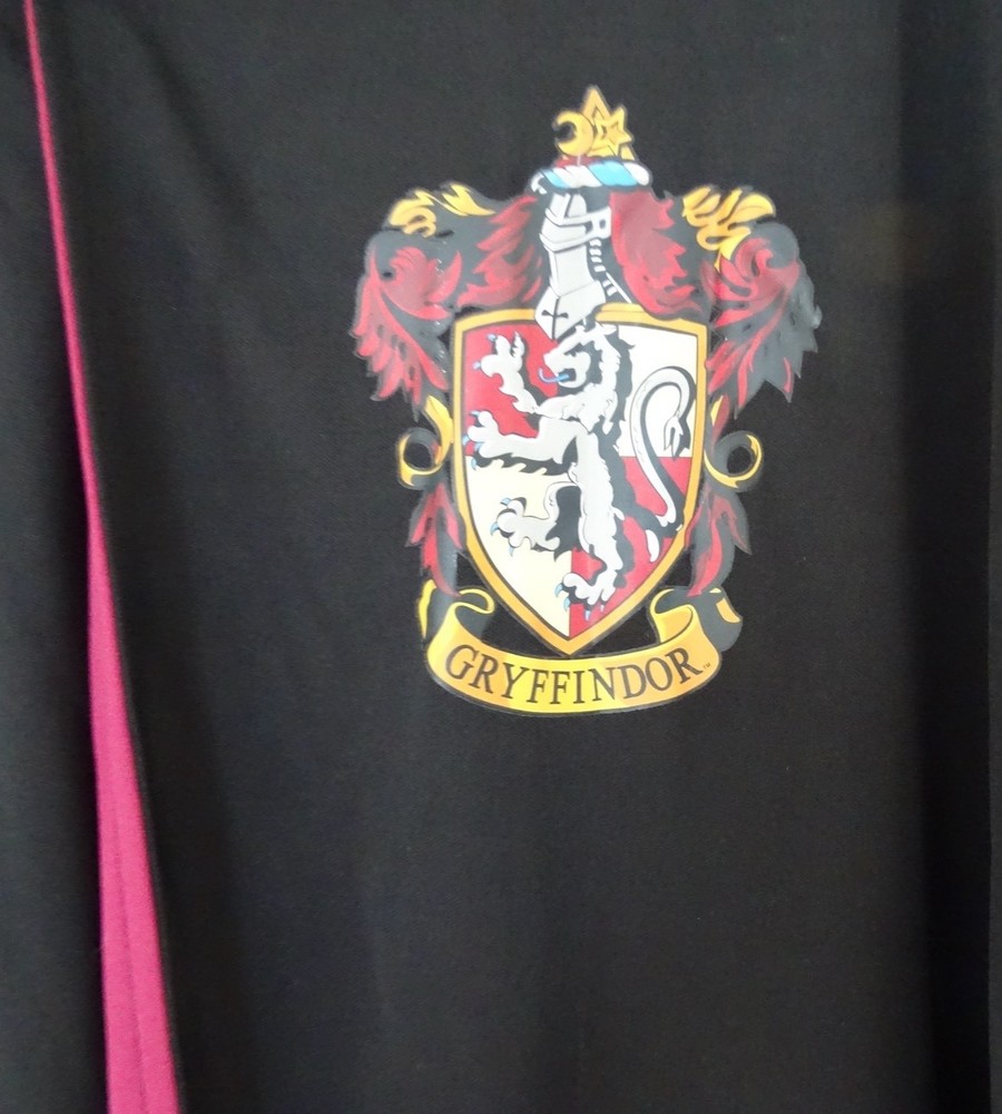 Harry Potter Universal Studios Gryffindor Red Adjustable Baseball Cap + Cape ++