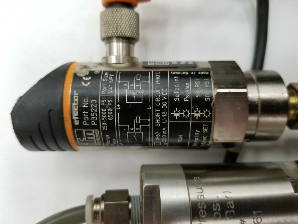 EFD VALVEMATIC MODEL 7000 DISPENSING SYSTEM