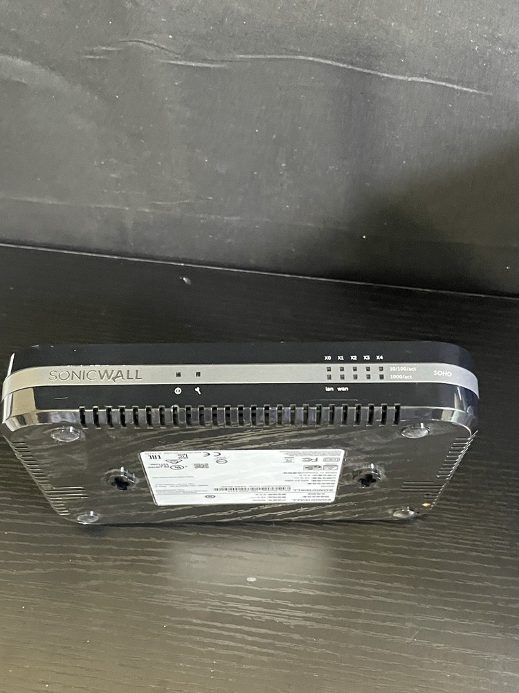 SonicWall SOHO APL31-0B9 Firewall Security Appliance Untested