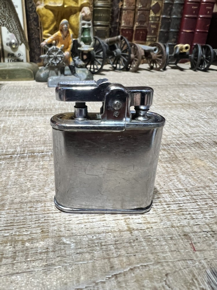 VINTAGE 1940s WWII RONSON STANDART US NAVY LIGHTER NAMED USS SMALL DD 838