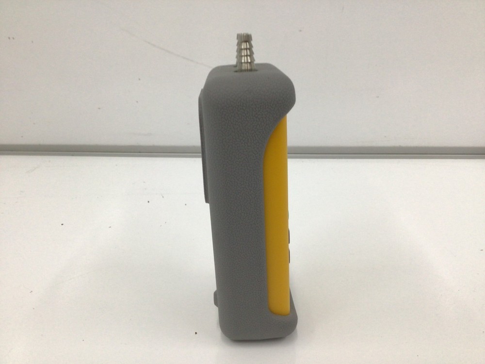 UEi Test Instruments EM201B Dual Input Differential Manometer