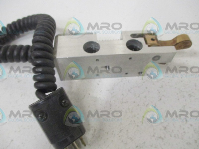 LITTLE DAVID 2SPL6-LS PADLOCKER LIMIT SWITCH NSNP