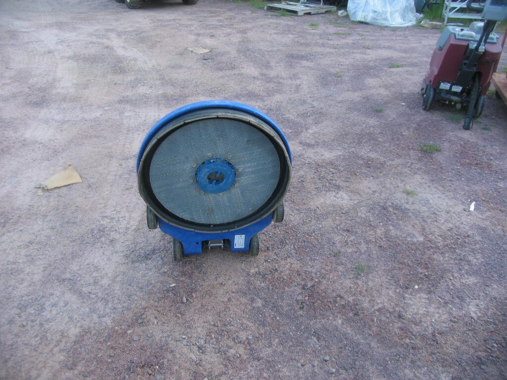 Clarke 2000DC High Speed Floor Buffer / Dust Control System