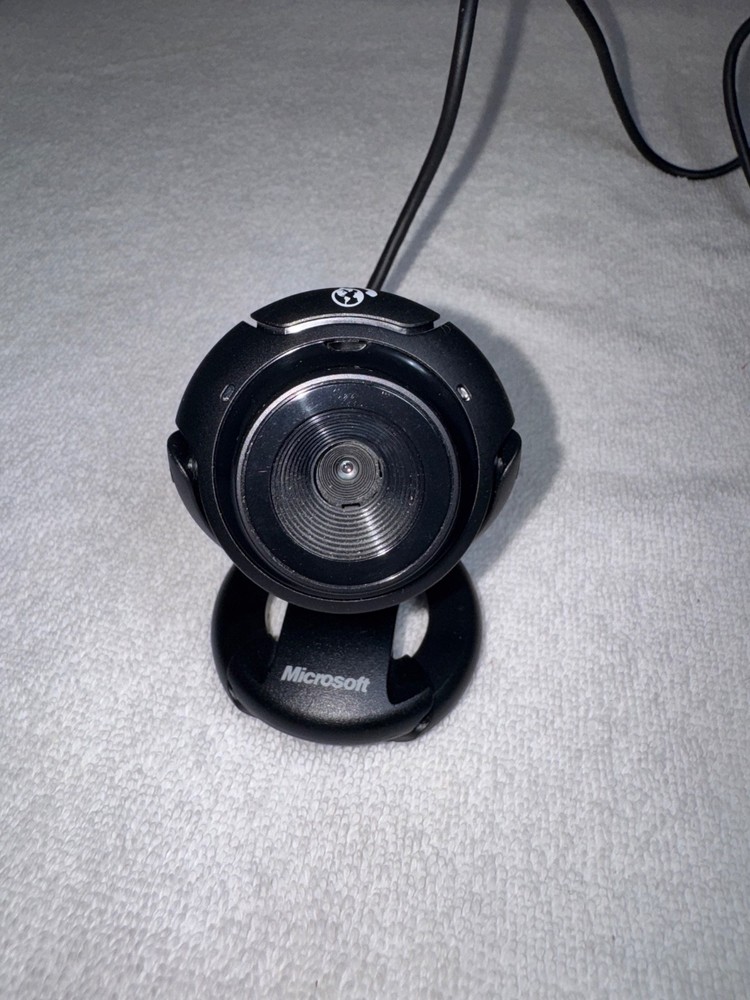Microsoft Webcam LifeCam VS-1000 Model 1080 Black USB Attached