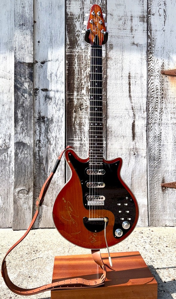 Brian May SIGNED BMG Special Full Conversion RSC Custom Shop Guitar + Extras