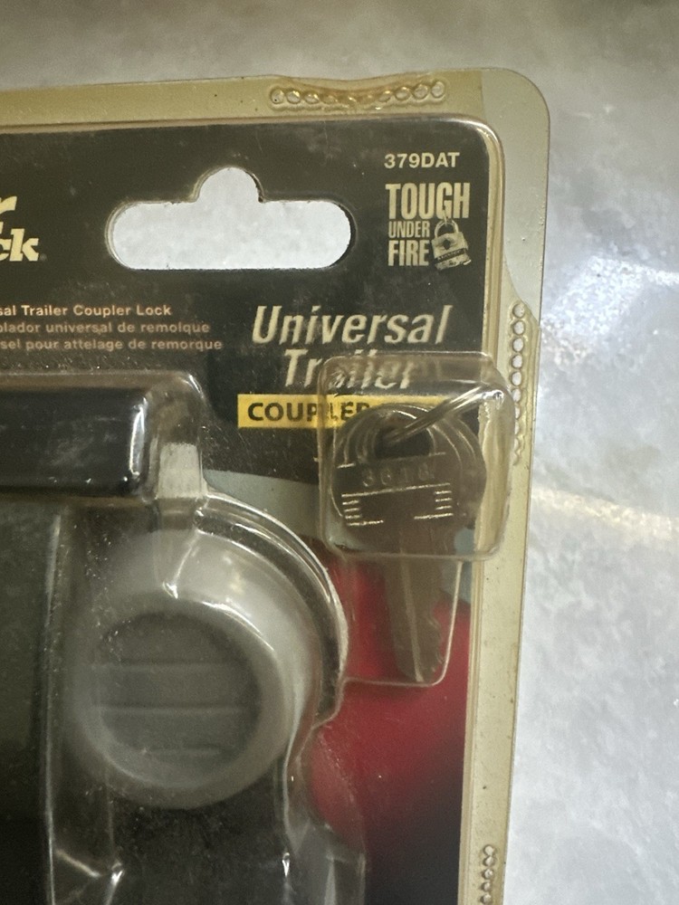 Master Lock Universal Trailer Hitch Lock