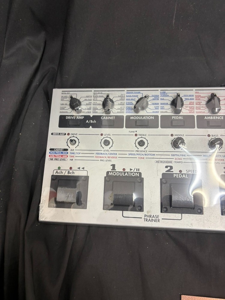 Korg AX1500G Guitar Multi Effects Processor Amp Modeling Expression Pedal Tested