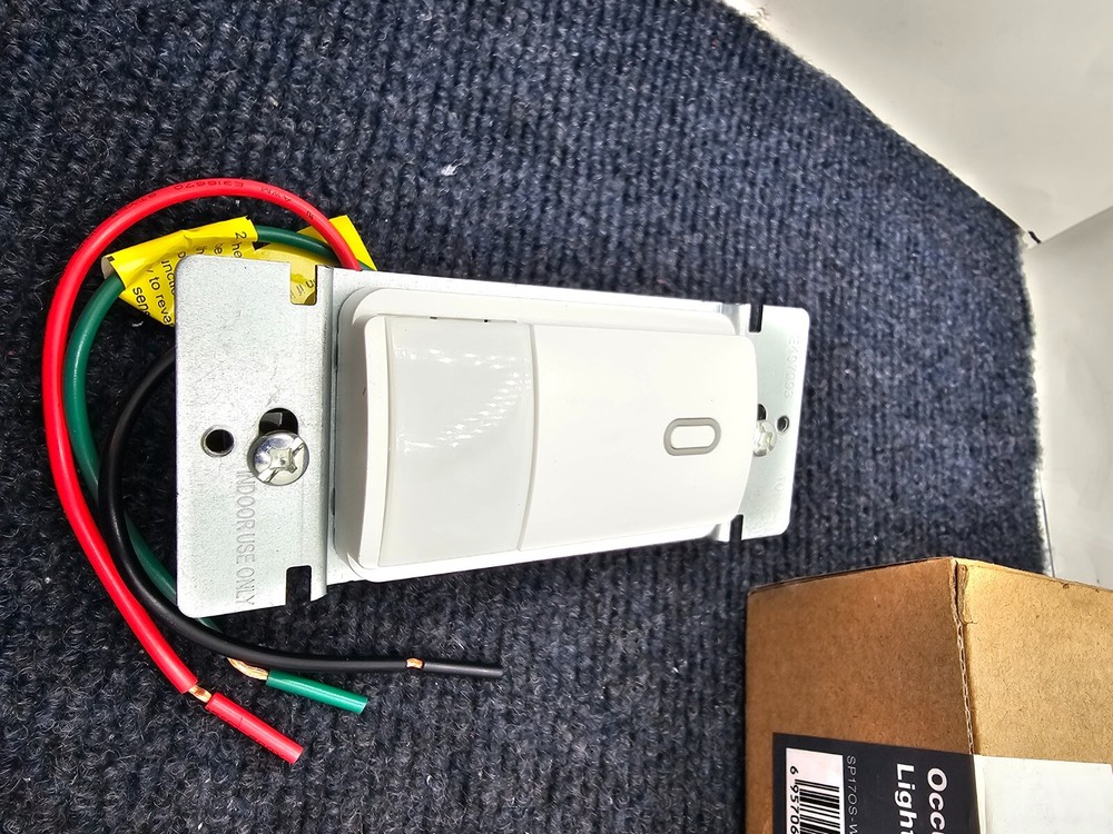 ELEGRP SP17OS-WH2 Single-Pole Occupancy Sensor Switch, PIR Motion Activated