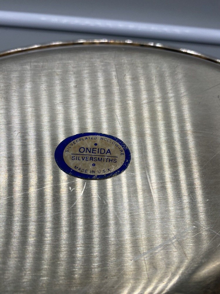 Oneida Silversmith Casserole Dish Lid Oval Ornate Silverplate Kitchen Serving