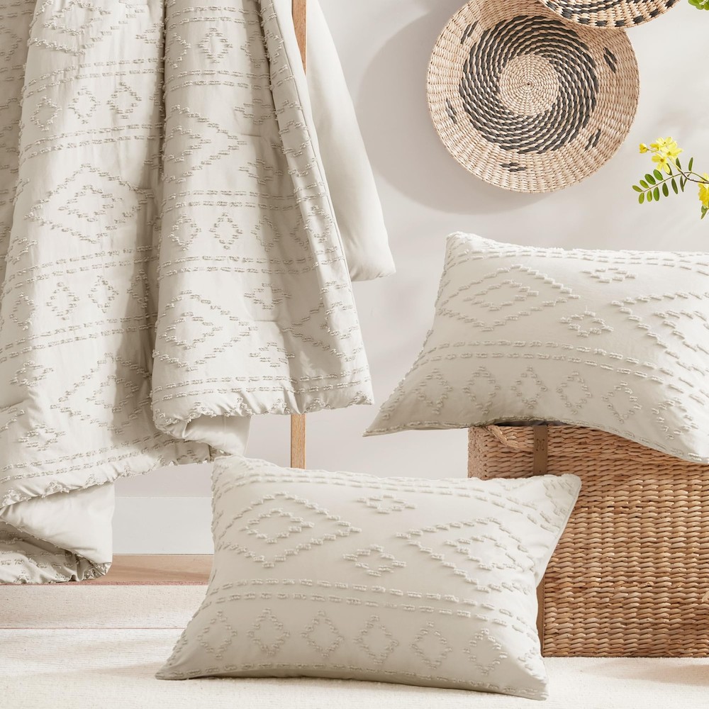 Comfort Spaces Comforter for King Size Bed, Geometric Diamond Tufted Boho Comfor