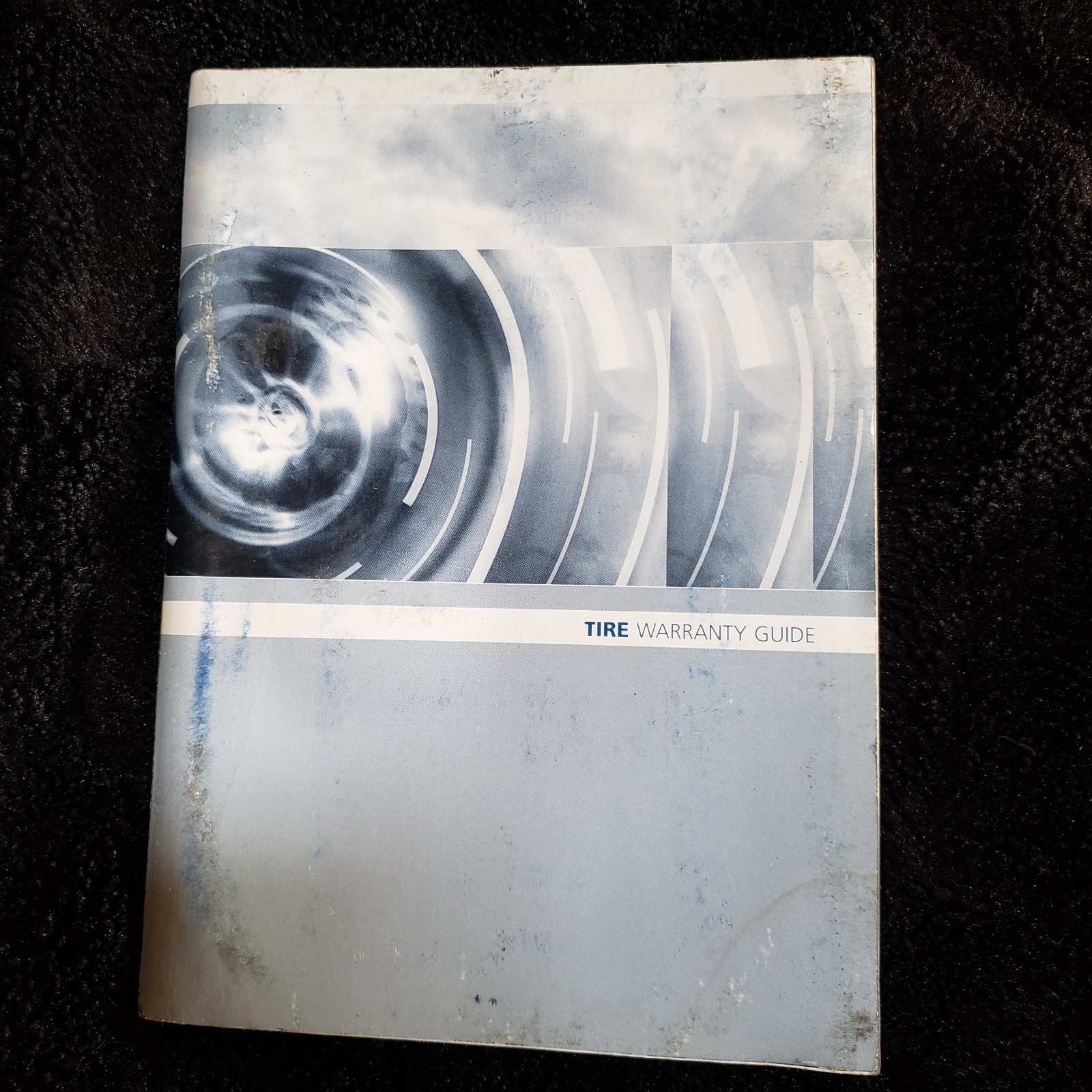 2011 Ford F250 F350 Super Duty Owners Guide Manual +Extra Information Books Case