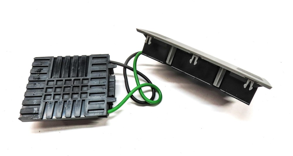 2014 BMW X1 (E84) ULTRASONIC ALARM SENSOR CONTROL MODULE w/ TRIM (GREY)