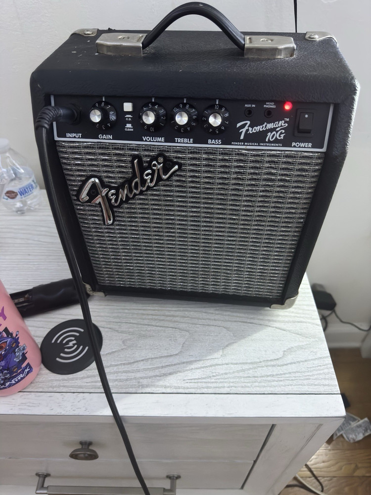 Fender Frontman 10G Solid State Combo Amplifier 10W Practice Electric Guitar