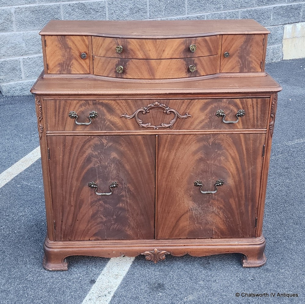 Flame Mahogany Chippendale Style Dining Room Server Silverware Cabinet, 1940s