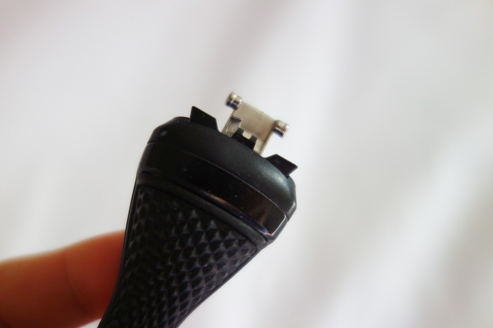 Dollar Shave Club Newly Designed Shaving Handle EUC Black