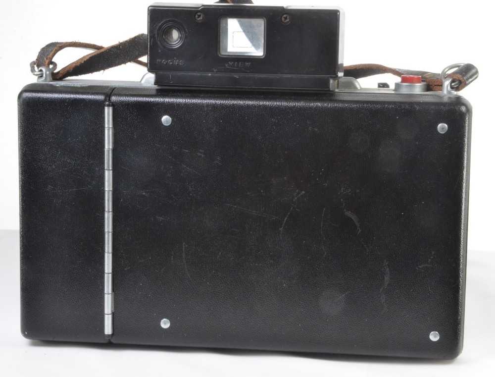 Vintage Polaroid Automatic 100 Land Camera with Strap -READ DESCRIPTION