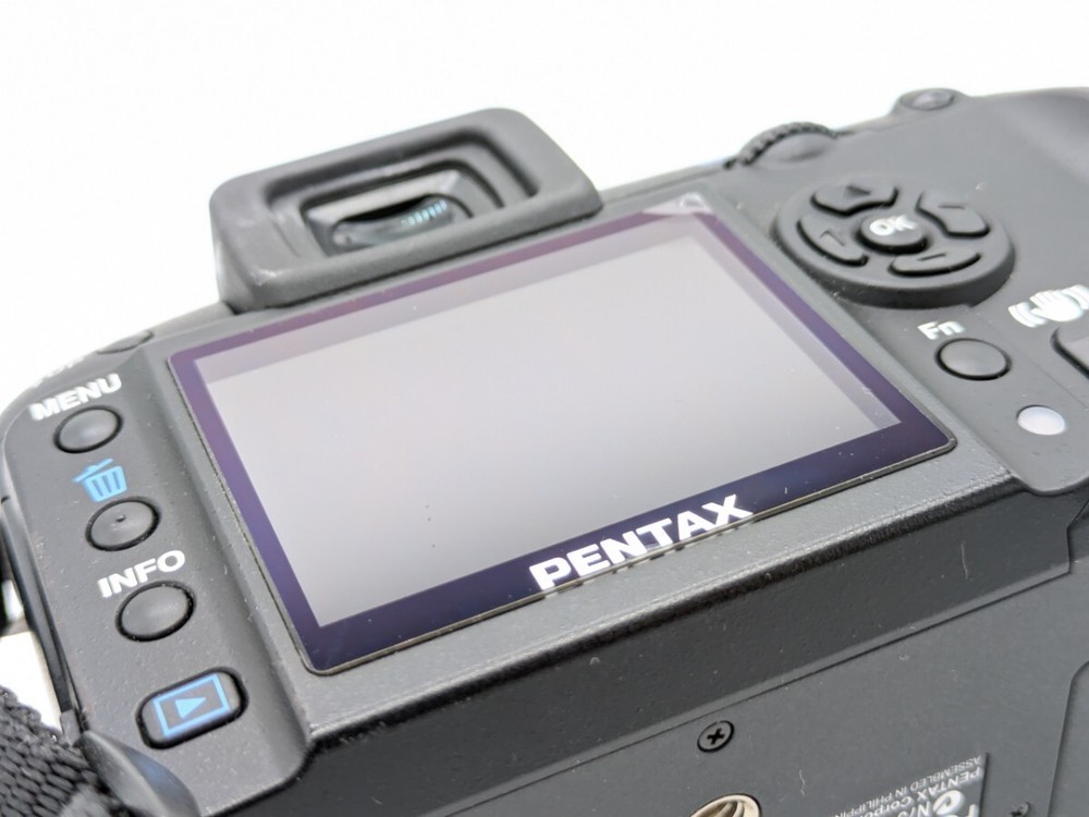 Fully functionalPEN K100 Digital SLR Camera