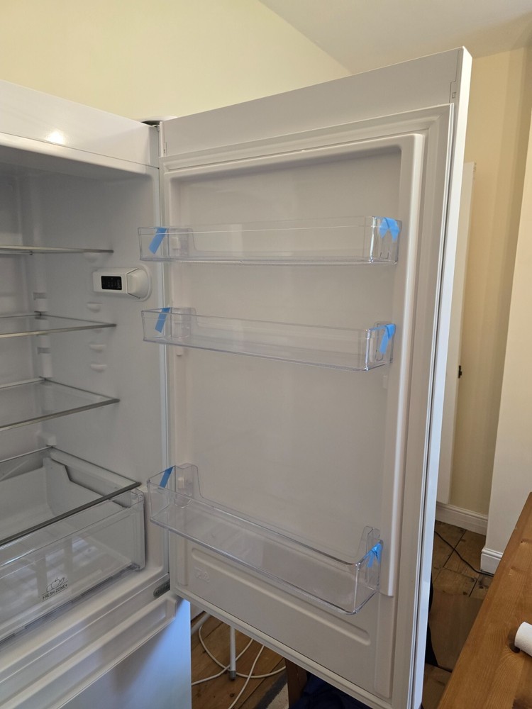 hotpoint H1NT 821E W 1 Split Fridge and Freezer