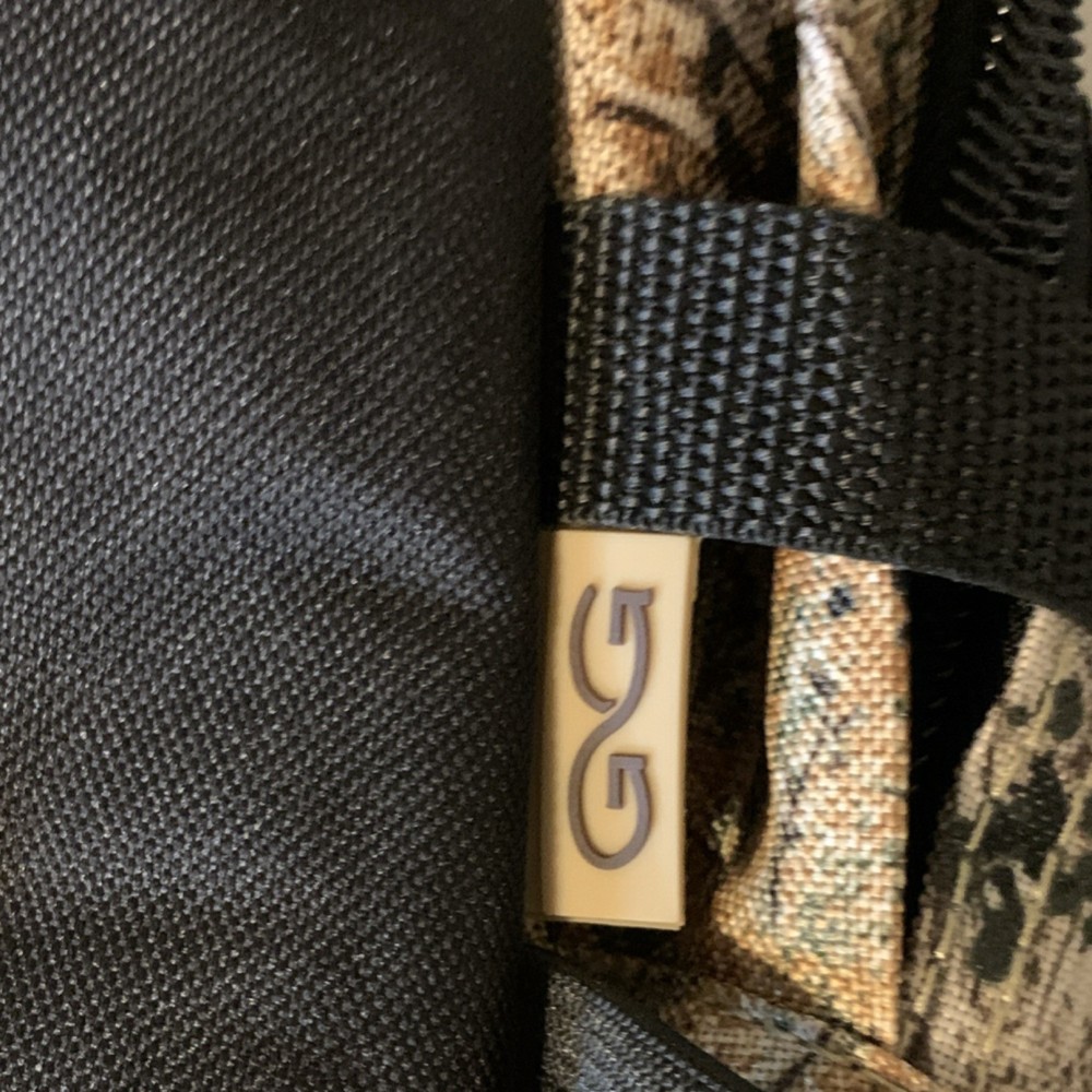 GameGuard Camo Hiking Backpack Zip Buckle Closure Adjustable Size External Pock…
