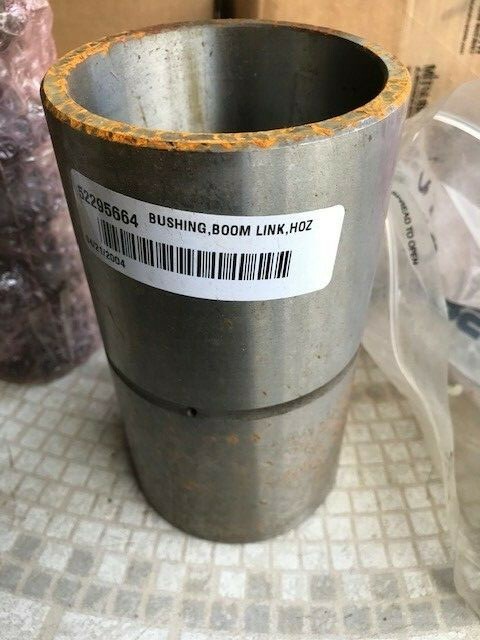 52295664 BUSHING, BOOM LINK, HOZ