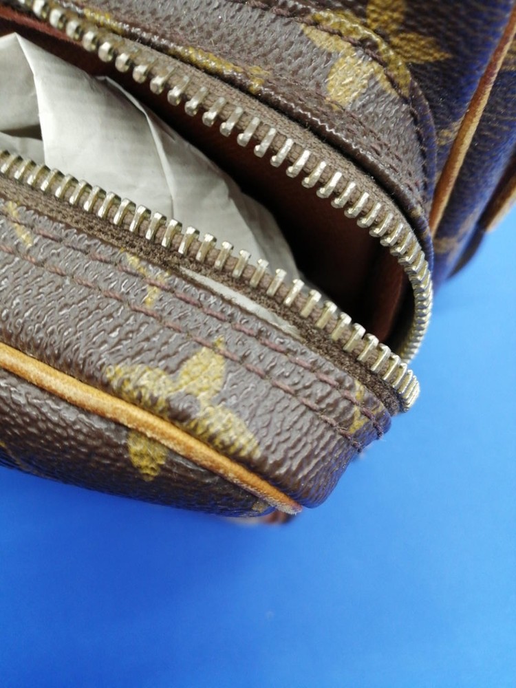 Amazon LOUIS VUITTON model number: M45236