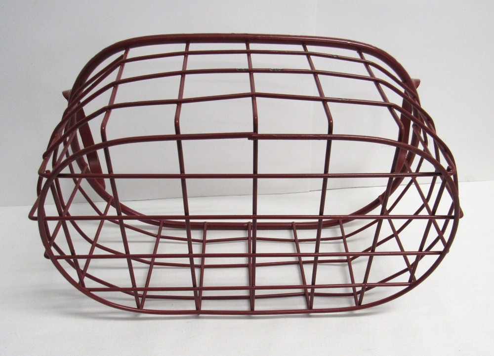 Large Wire Farmhouse Kitchen Basket - Distressed Look - EUC