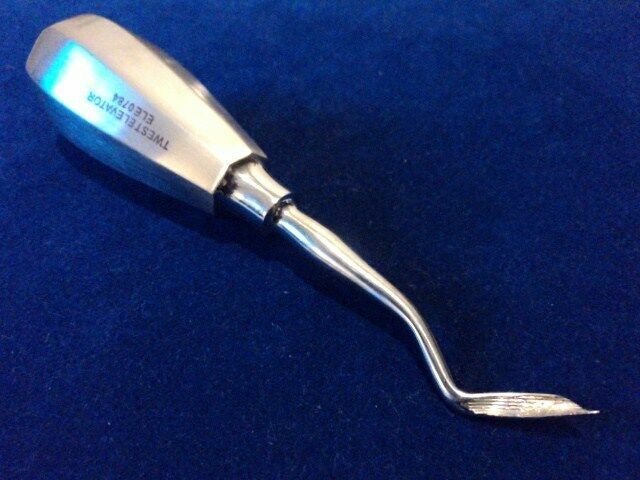 DENTAL TOOTH SURGERY ANGLED CLOCKWISE GROOVE TWIST ELEVATOR #ELE0784