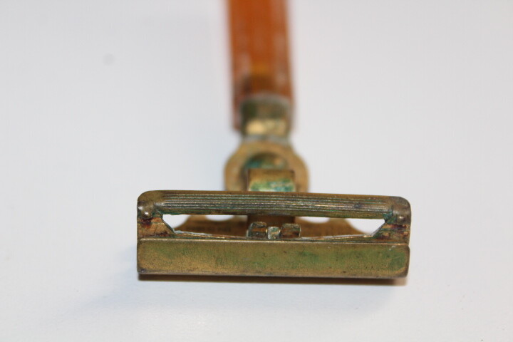 Vintage Eversharp Schick Safety Razor Injector