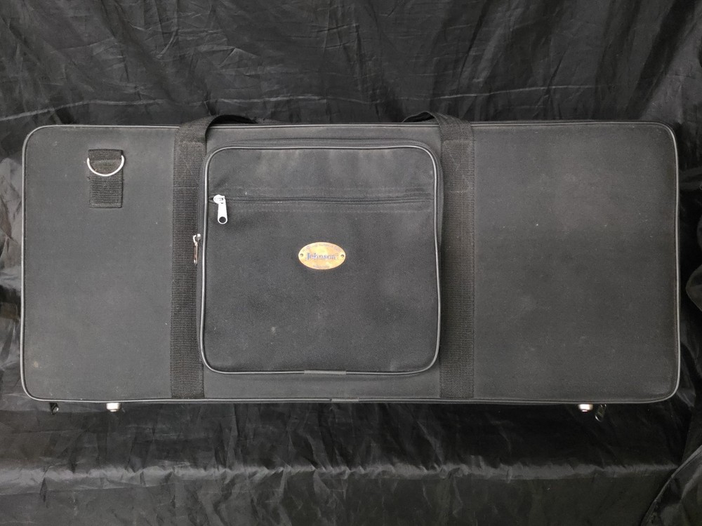 Johnson Model MF-100 Mandolin with Hardshell Gig Bag