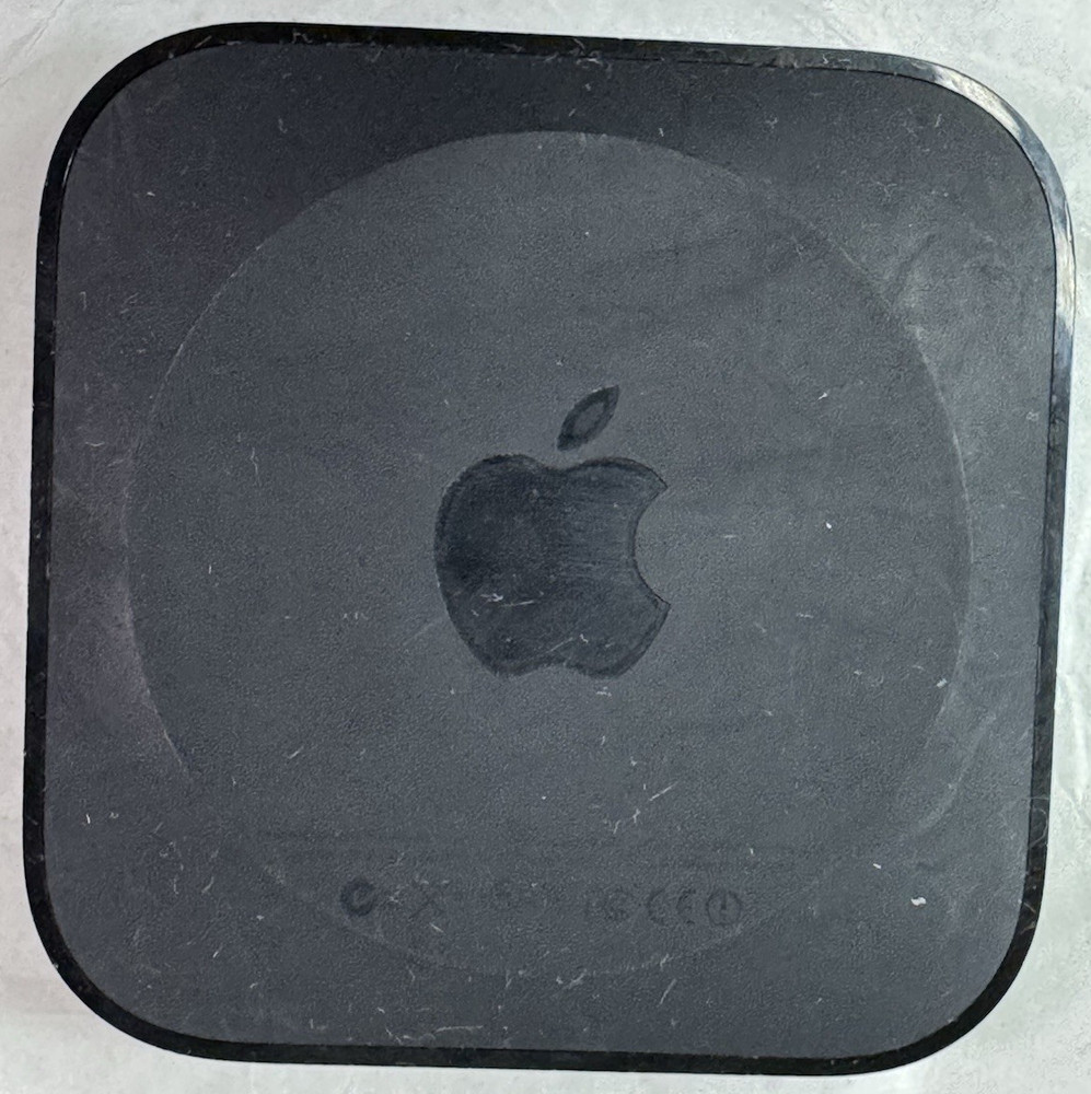 Apple TV Model A1469 3rd Generation W/ Apple Remote Tested Bundle media streamer
