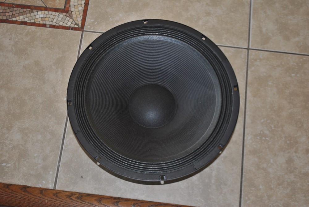 yamaha jay6120 speaker