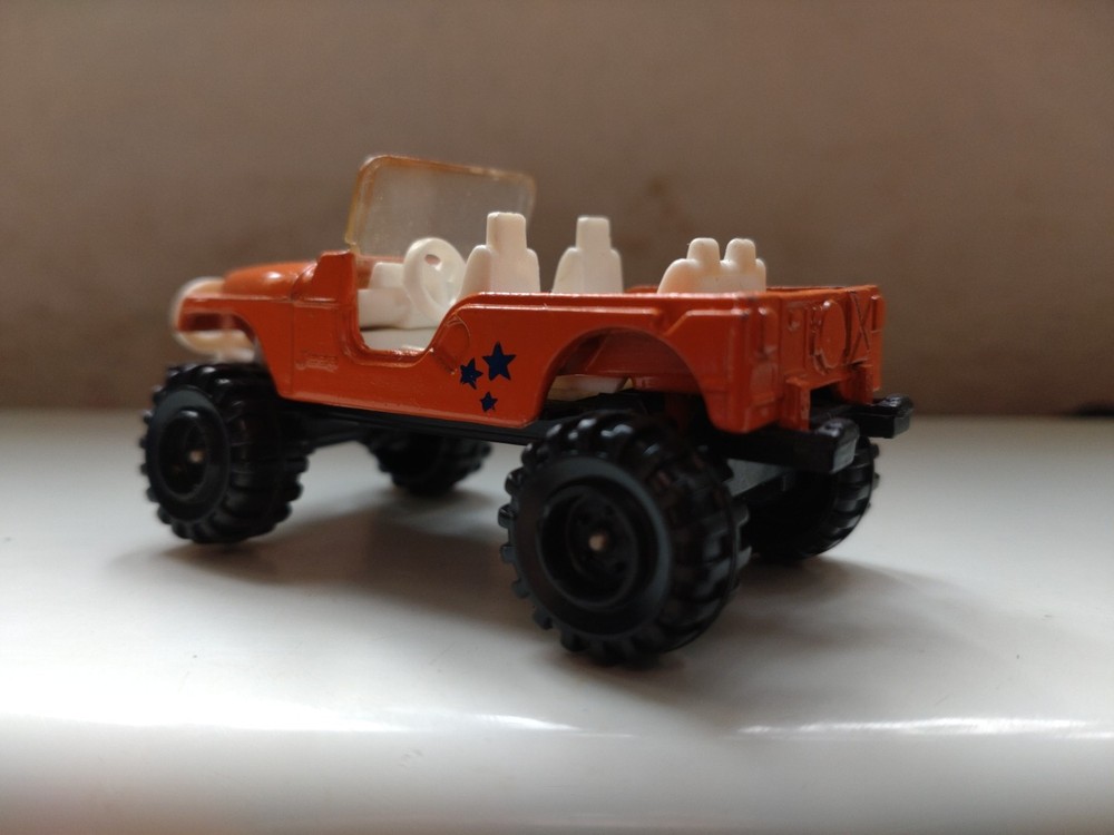 CORGI JUNIORS JEEP #303