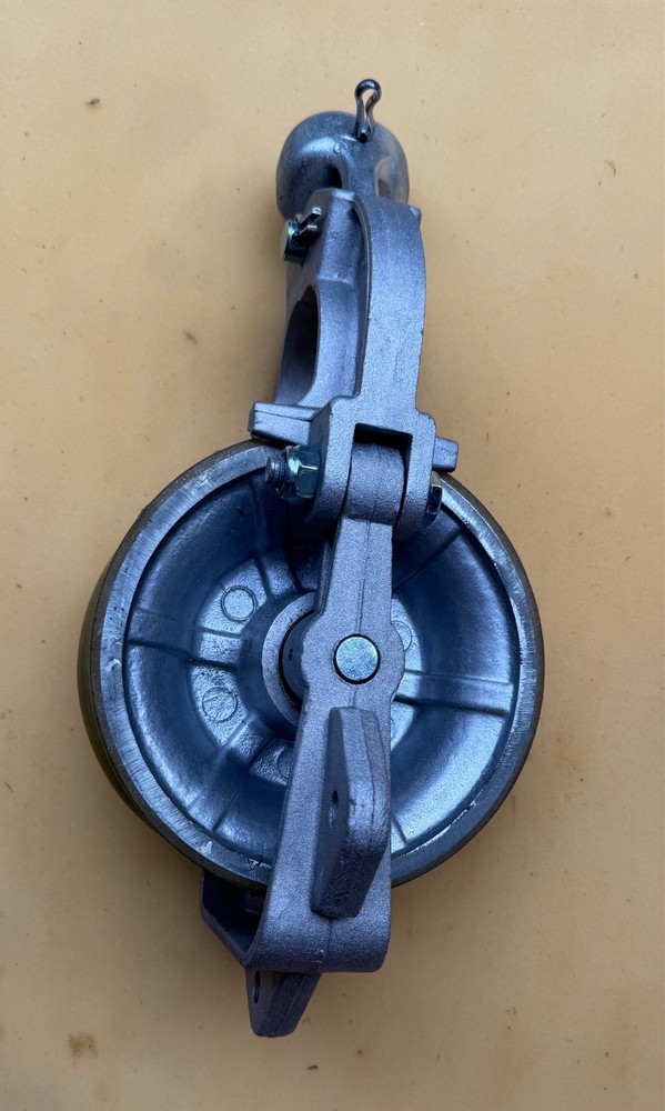 5 BRAND NEW 7 inch lined stringing blocks