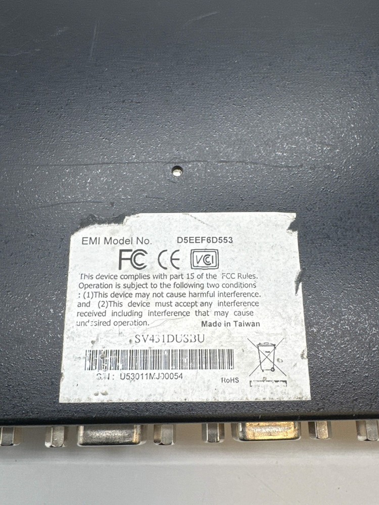 STARVIEW 4 Port Professional USB-Console KVM Switch D5EEF6D553