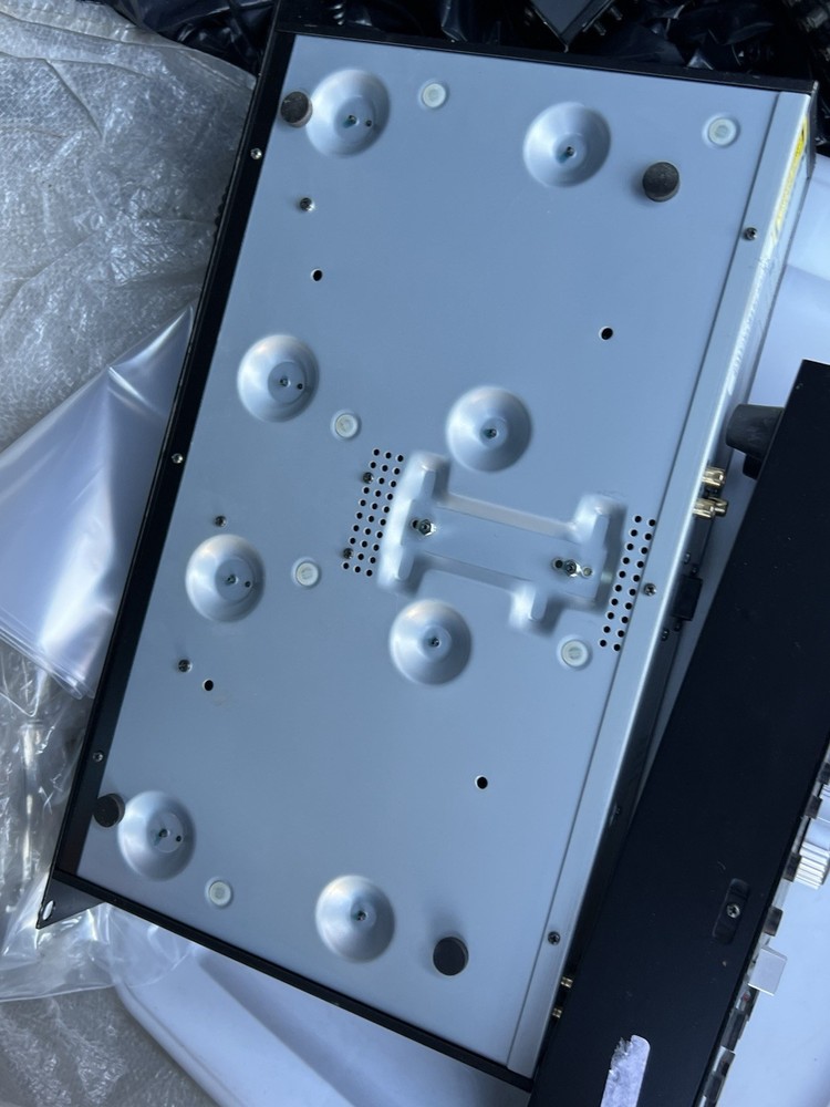 NUMARK MP302 Professional Dual MP3 CD Player With Controller Untested